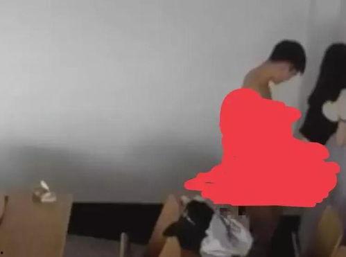 学校吃瓜最新事件爆料,揭秘学校吃瓜事件背后的真相